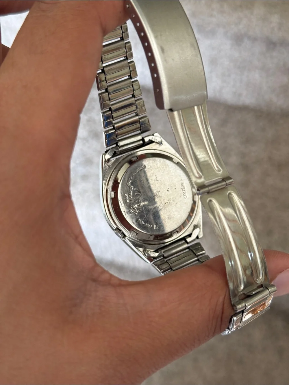 Seiko vintage Golden Sunburst Dial Retro Sports5 Rare Day Date Mens Watch